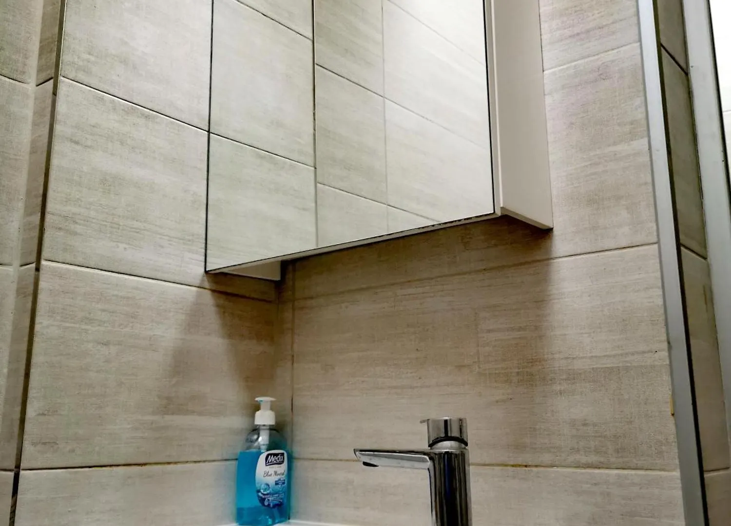 Spacious In The Heart Of The Center Quiet & Comfy Sofia Apartment